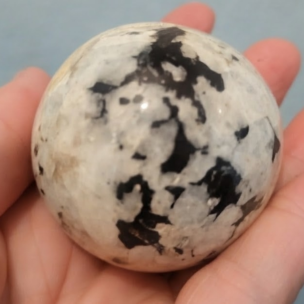 Black and White Marble Sphere Decorative Stone